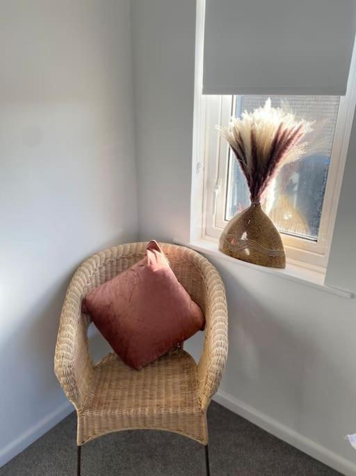 Modern 4 Bedroom House In Weymouth Sunny Corner Exterior photo